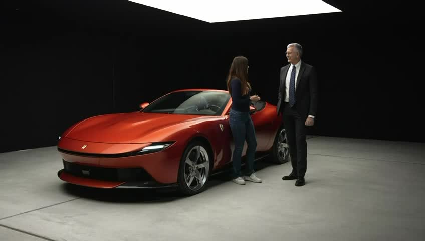 Ferrari Amalfi Spider, il video della sportiva open-air che porta il V8 nel lusso quotidiano